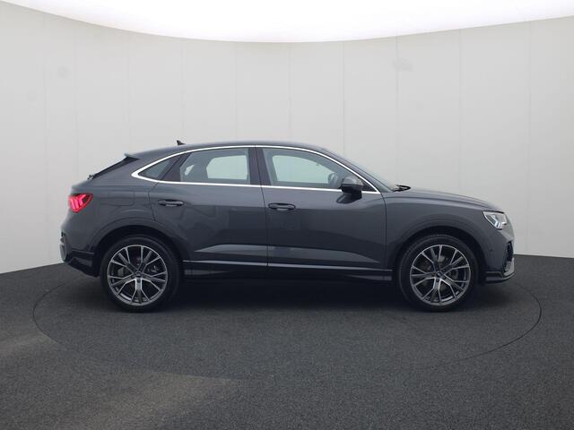 Audi Q3 Sportback 45TFSIe 245pk S-Tronic Advanced Edition · SOH 95,5% · Camera · Side Assist · Apple/Android Car Play · Stoelverwarming · ACC · Parkeerassistent · Garantie t/m 11-02-2028 of 100.000km