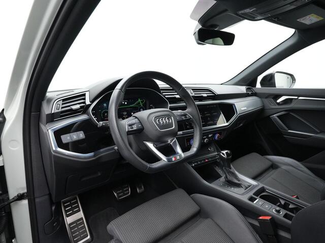 Audi Q3 Sportback 45 TFSI e 245 pk S-Line | Achteruitrijcamera | Navigatie | Stoelverwarming | Elektrische achterklep