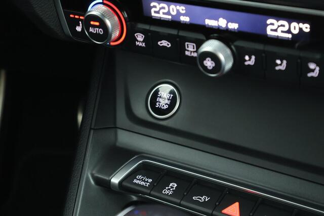 Audi Q3 Sportback 45 TFSI e 245pk S Edition Trekhaak 360Camera Keyless ACC Ambianceverl. Stoelverwarming Virtual Cockpit Navigatie 2x S-Line