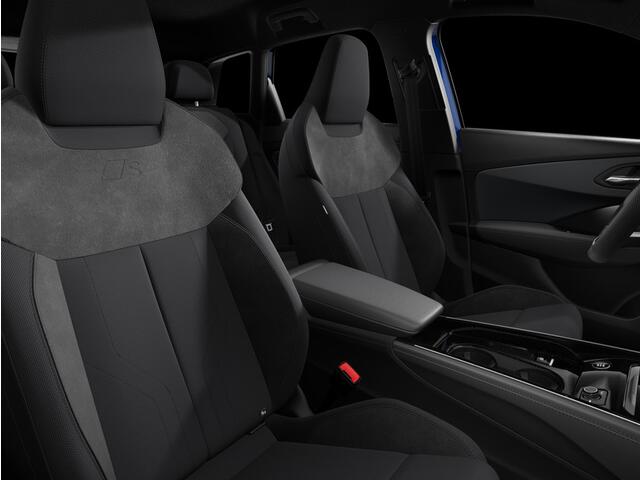 Audi Q3 S edition e-hybrid 272 pk | Techniekpakket plus | Sportstoelen zwart leder | Optiekpakket zwart-glanzend | Panorama-glasdak |
