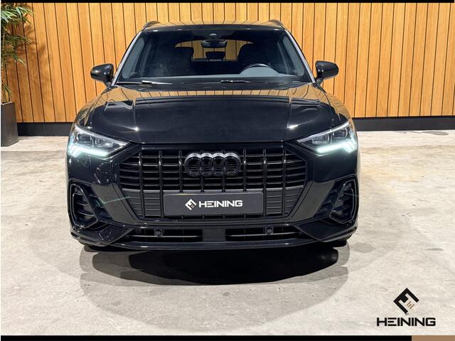 Audi Q3 45 TFSI e S edition Black edition. Trekhaak. Navi. 19 inch. Camera.