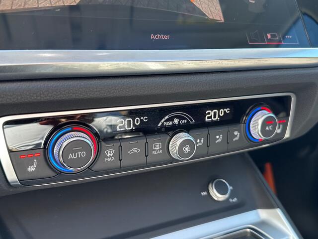 Audi Q3 35 TFSI S Line Pro Line S S-Line | Panoramadak | Stoelverwarming | Camera | Cruise Control | Apple Carplay | Dodehoekdetectie | Navigatie | Parkeersensoren |