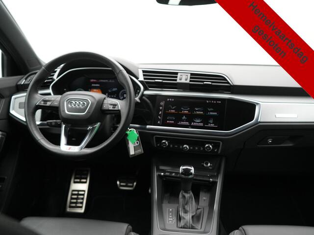 Audi Q3 45 TFSI e S-Line PHEV 245pk Dealer O.H Adaptive Cruise | Camera | Blis | S-line Interieur | Lederen Sportstoelen Verwarmd | Sportstuur | Navigatie | Virtual | DAB | 17"L.M |