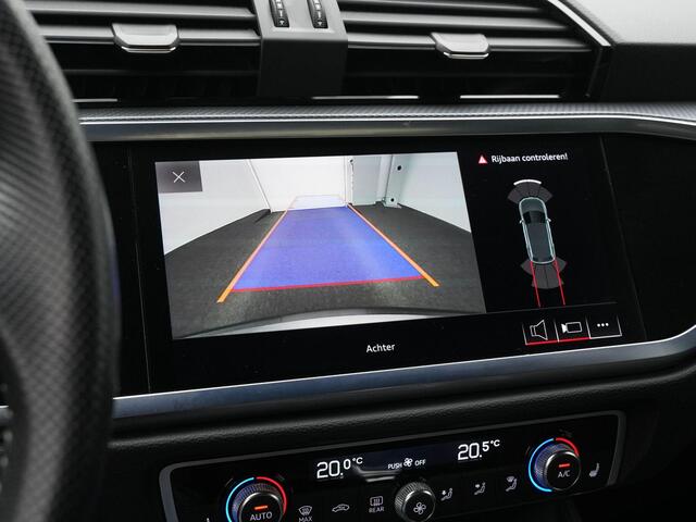 Audi Q3 40 TFSI 190 pk S-tronic Quattro S-Line | Trekhaak | Achteruitrijcamera | Stuur-/stoelverwarming