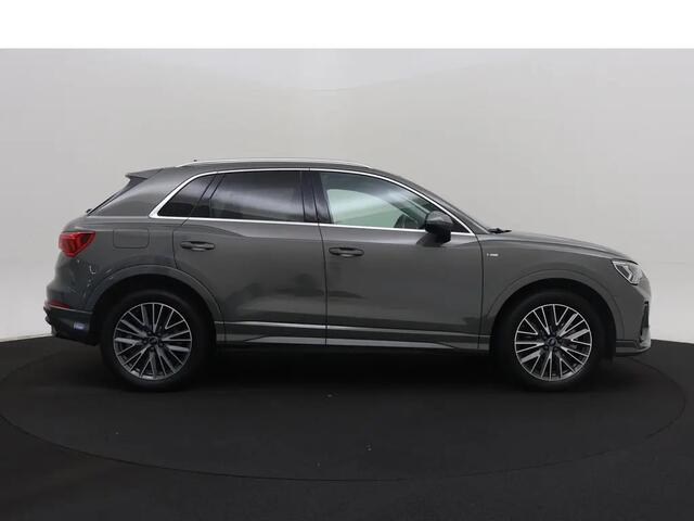 Audi Q3 45 TFSI e S edition | ex BPM | Design | 19"| LED | MMI Navi | camera | ACC | Ambiente | elec.klep 02-2022 89.740 KM