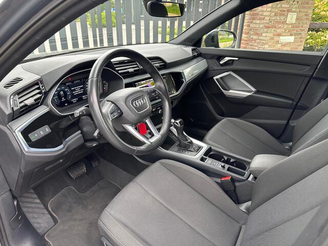 Audi Q3 Sportback 45 TFSI e Advanced Edition | S-Line | Black optic pakket | 19 Inch | Plug-in Hybride | NL-Auto | Camera |