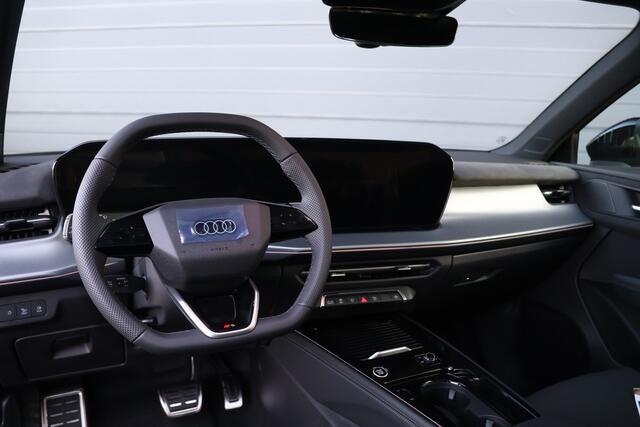 Audi Q3 1.5 200kW 272pk e-hybrid S-Line Pano/Tech Plus/Led matrix/Camera/Elek-klep/Keyless/20"/ACC/Trekhaak wegkl.