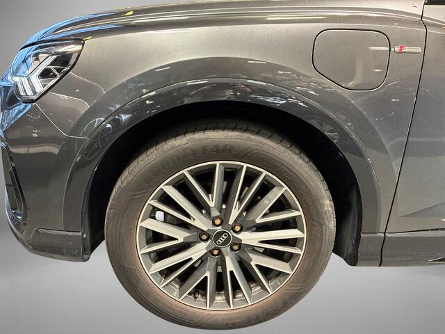 Audi Q3 Sportback 45 TFSIe 245pk S-tronic S Edition · Apple/Android Car Play · Sonos Audio · 360 Camera · Stoelverwarming · Dodehoek Detectie · 19'' Inch ·