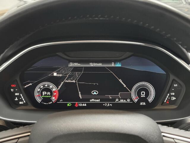 Audi Q3 35 TFSI Edition One - AUTOMAAT - VITRUAL COCKPIT - STOELVERWARMING - TREKHAAK - CARPLAY - CRUISE CONTROL - DODE HOEK - PARKEERCAMERA