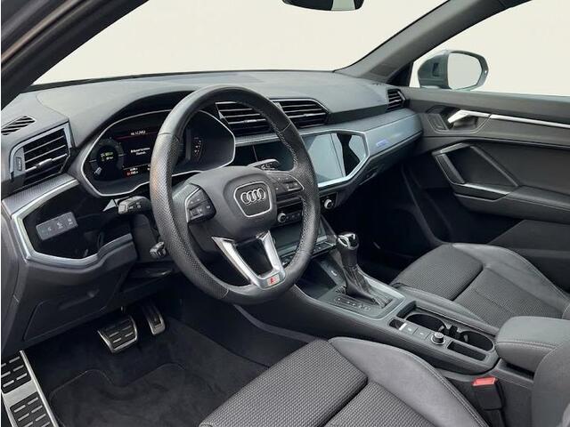Audi Q3 45 TFSI e S edition 245pk | Navigatie | Keyless entry | Parkeercamera | S-line interieur | Stoelverwarming | Verlengde garantie