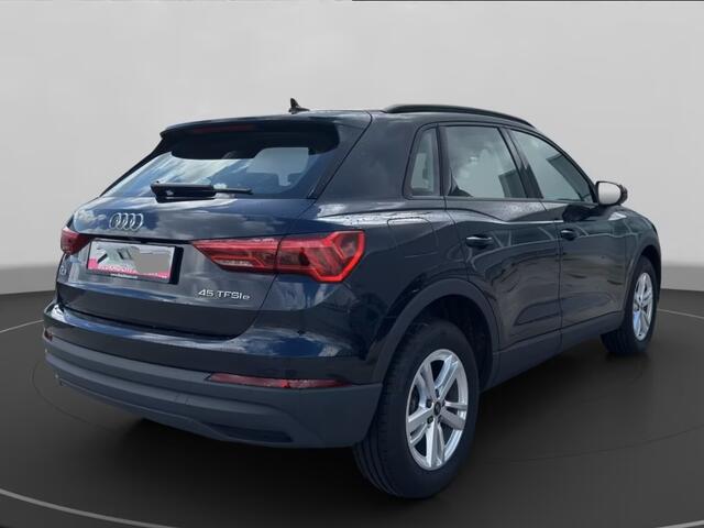 Audi Q3 45 Tfsi-e S-Tonic ** LED, LEDER, INDIVIDUAL KLEUR, ACC, KEYLESS, 17-inch LMV ** 1e EIG - UNFALLFREI ** ** INFORMEER OOK NAAR ONZE AANTREKKELIJKE FINANCIAL-LEASE TARIEVEN **