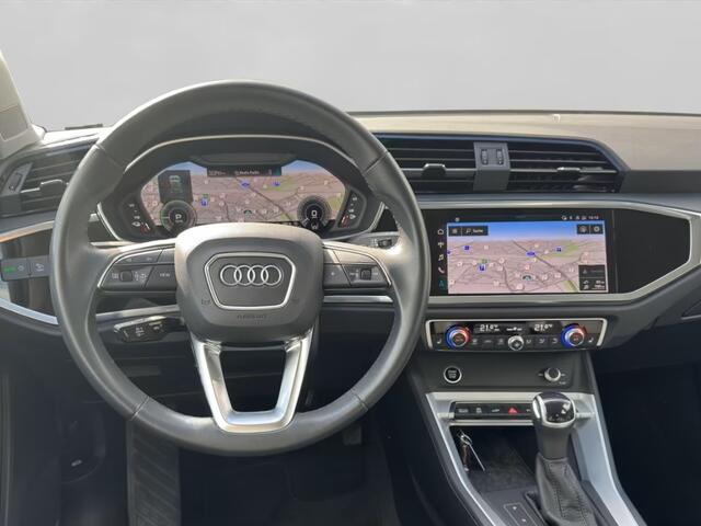 Audi Q3 45 Tfsi-e S-Tonic ** LED, LEDER, INDIVIDUAL KLEUR, ACC, KEYLESS, 17-inch LMV ** 1e EIG - UNFALLFREI ** ** INFORMEER OOK NAAR ONZE AANTREKKELIJKE FINANCIAL-LEASE TARIEVEN **