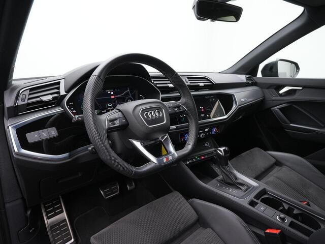 Audi Q3 45 TFSI e 245 pk S-Line | Panoramadak | Leder/alcantara | Elektrische stoelen | Achteruitrijcamera | Elektrische achterklep | Stoelverwarming