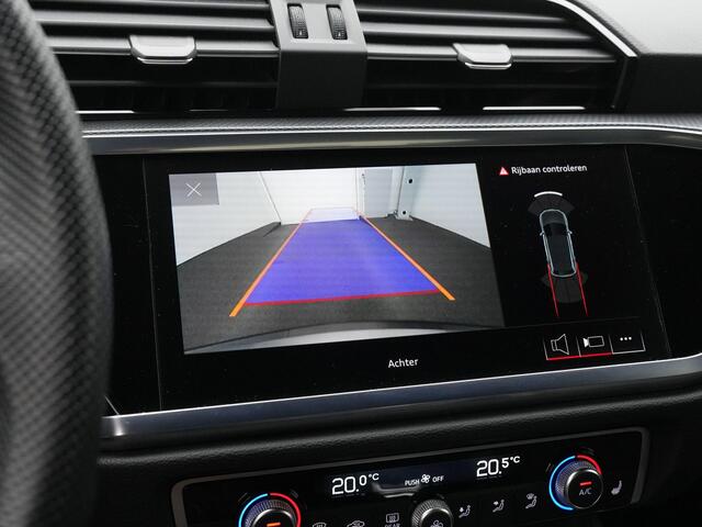 Audi Q3 45 TFSI e 245 pk S-Line | Panoramadak | Leder/alcantara | Elektrische stoelen | Achteruitrijcamera | Elektrische achterklep | Stoelverwarming