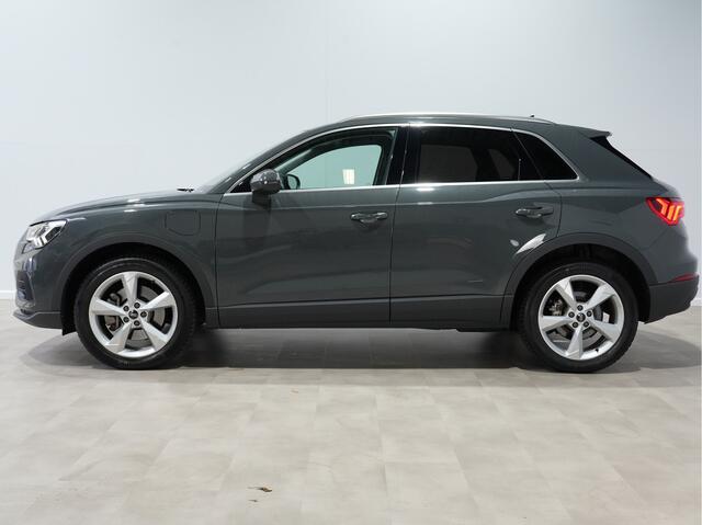 Audi Q3 45 TFSIe Business Ed. | Matrix-LED | Navigatie | 19" | ACC