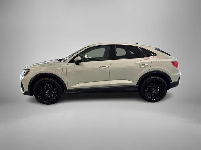 Audi Q3 Sportback 45 TFSIe 245pk S Edition · 360 Camera · B&O Sound · Inklap. Trekhaak · Dodehoeksensor · Stoelverwarming · ACC · 20"Velgen · Apple/Android Car Play ·
