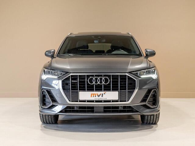Audi Q3 45 TFSI quattro 2x S Line / 230pk / Panorama dak / B&O / Keyless / Achteruitrij camera /