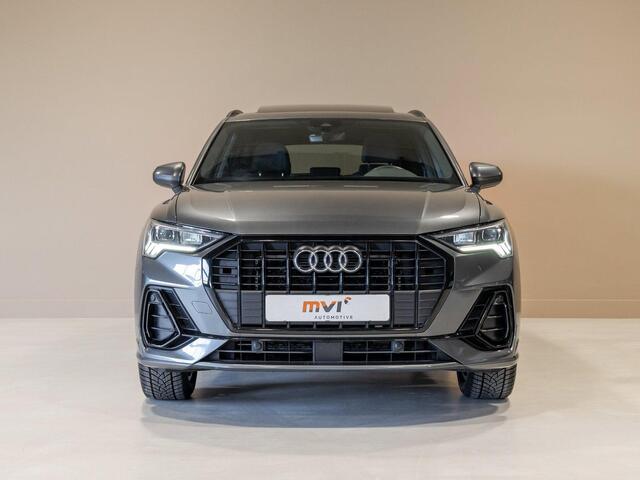 Audi Q3 35 TFSI 2x S-Line edition / 150pk / Panorama dak / Keyless / Stoelverwarming /