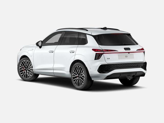 Audi Q3 1.5 200kW e-hybrid S edition 272 PK · Tech pro · Glazen panoramadak · MMI experience pro