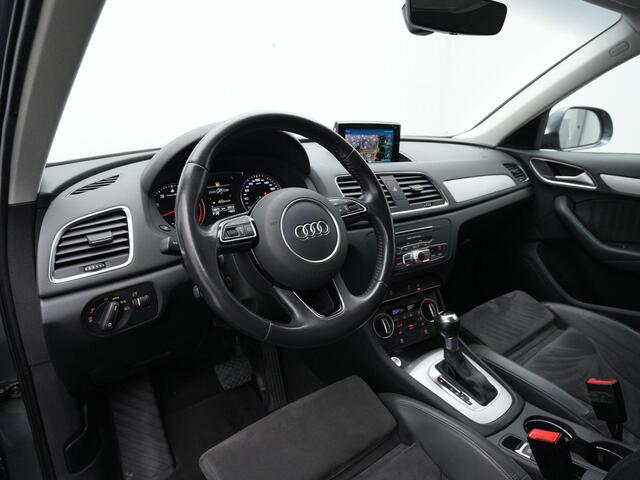 Audi Q3 1.4 TFSI 150 pk S-tronic CoD S-Line | Elektrische stoelen | Leder/alcantara | Navigatie | Parkeersensoren voor/achter