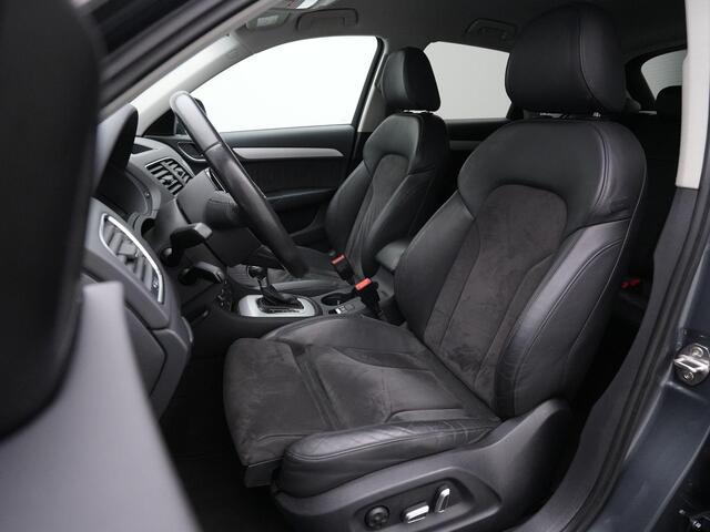Audi Q3 1.4 TFSI 150 pk S-tronic CoD S-Line | Elektrische stoelen | Leder/alcantara | Navigatie | Parkeersensoren voor/achter