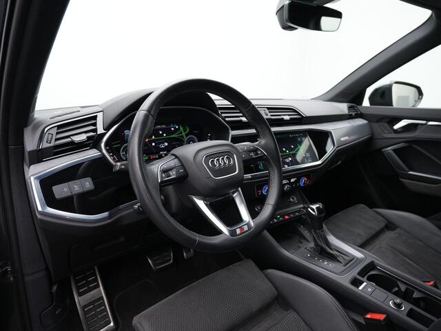 Audi Q3 45 TFSI e 245 pk S-Line | Trekhaak | Sonos | Leder/alcantara | Adaptive Cruise | Elektrische achterklep | Stoelverwarming