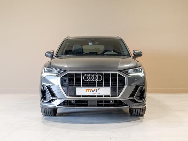 Audi Q3 35 TFSI 2x S-Line Edition / 150pk / Dodehoek herkenning /