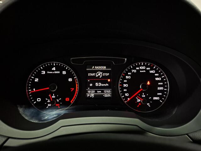 Audi Q3 1.4 TFSI CoD Sport Advance Sport Automaat, Navigatie.