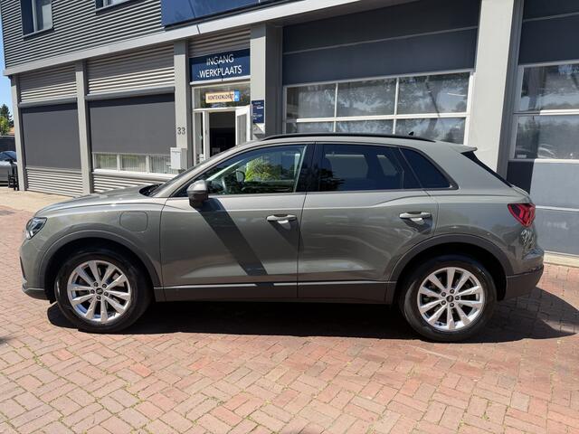 Audi Q3 45 TFSI e S edition Hybride Bj 2021 Km 43.000 Navi,Trekhaak,Clima,CvStoelverm,18Inch Dealer onderhouden