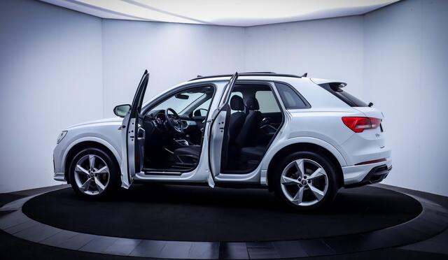 Audi Q3 35TFSI S-Tr. S-LINE Ext. PANO | KEYLESS | STOEL.VW | NAVI | CARPLAY | AFN.TREKHAAK | LANE.ASS | ELEK. INKL SPIEGELS