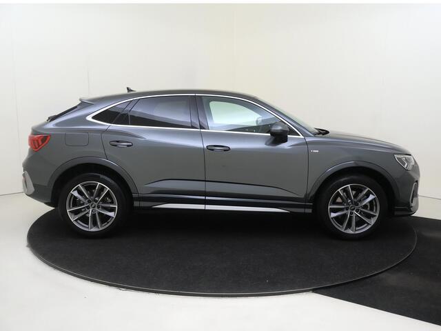 Audi Q3 Sportback 45 TFSI e S Edition | SoH 100% | SONOS audio | Lederen bekleding | 360 camera | Dodehoek detectie | Navigatie Plus | Full LED verlichting | Cruise control | Elektrische achterklep |