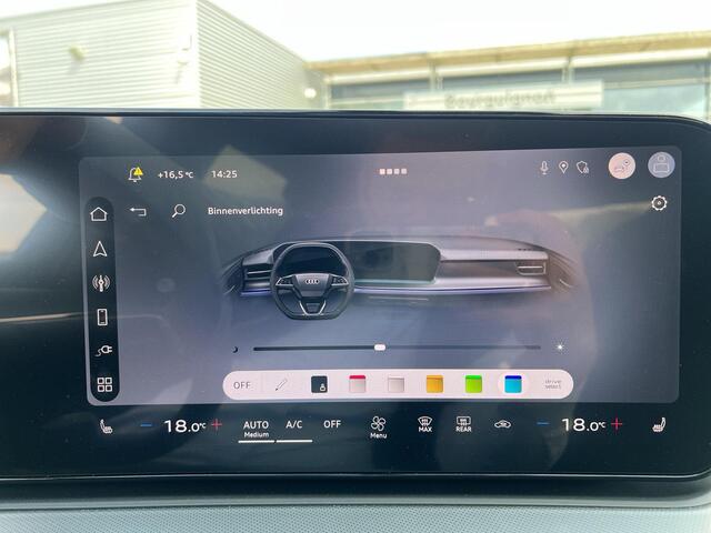Audi Q3 1.5 200kW e-hybrid S edition | PHEV | SOH 100% | 272 Pk | Pano Dak | Trekhaak | A-Camera | Leder |