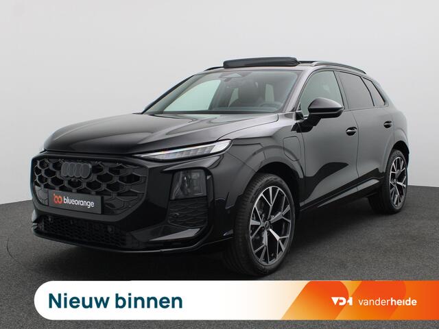 Audi Q3 1.5 200kW e-hybrid S edition 272PK S-Tronic Panoramadak, Trekhaak, S-Line, Achteruitrijcamera, Stoel-Stuurverwarming, 20" LM Velgen, LED Plus, Elektr. Achterklep