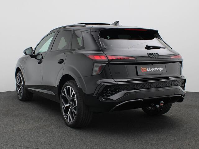 Audi Q3 1.5 200kW e-hybrid S edition 272PK S-Tronic Panoramadak, Trekhaak, S-Line, Achteruitrijcamera, Stoel-Stuurverwarming, 20" LM Velgen, LED Plus, Elektr. Achterklep