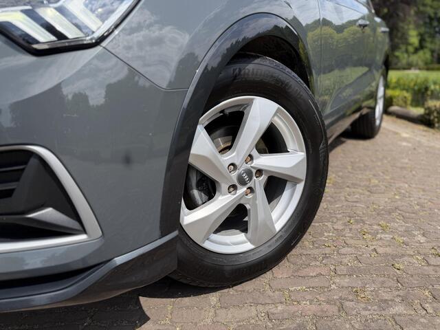 Audi Q3 35 TFSI Pro Line | Blind Spot | Adaptive | PDC | Led |