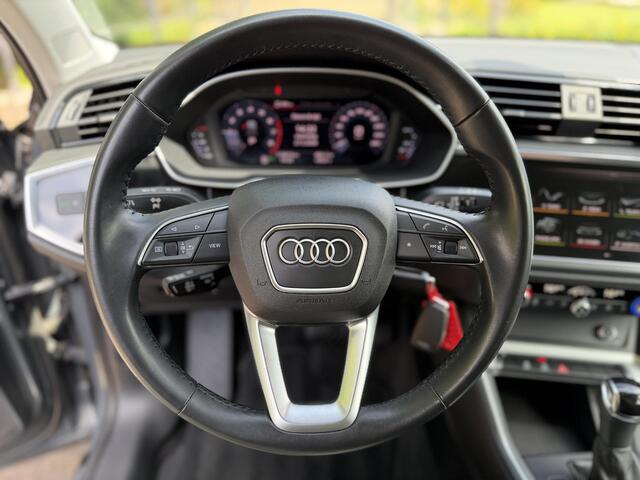 Audi Q3 35 TFSI Pro Line | Blind Spot | Adaptive | PDC | Led |