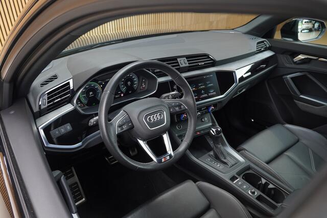Audi Q3 45TFSIe/245pk S-Line Blackstyle|2022|Leer+memory|Matrix|Keyless|PDC+360Camera|Sonos|Navi|Carplay/AndroidAuto|19"LMV|Winterpakket
