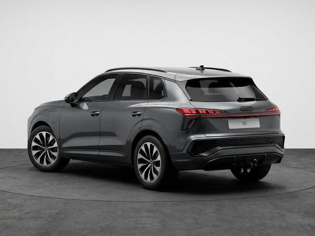 Audi Q3 S edition e-hybrid 272 pk | Panorama-glasdak | Techniekpakket plus | Trekhaak mech. zwenkbaar | Optiekpakket zwart-glanzend |