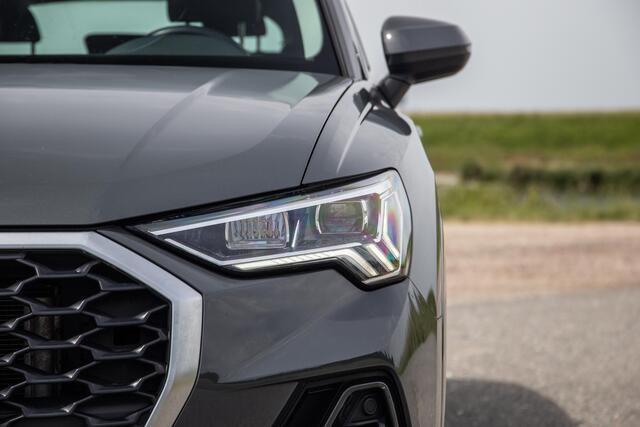 Audi Q3 Sportback 45 TFSI e Edition ADAPTIVE CRUISE / CARPLAY / DEALER ONDERHOUDEN / AUTOMAAT