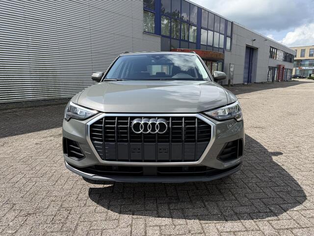 Audi Q3 45 TFSI e S tronic , HYBRIDE/BENZINE, BTW INCL, AUTOMAAT, AIRCO, CRUISE, AUDI VIRTUALITEIT COCKPIT, NAVIGATIE EN NOG VEEL MEER, 1 JAAR GARANTIE