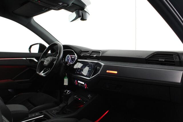 Audi Q3 45 TFSI e S line edition > 2x S line/Camera/19 inch/Sfeerverlichting/Plug in hybride...