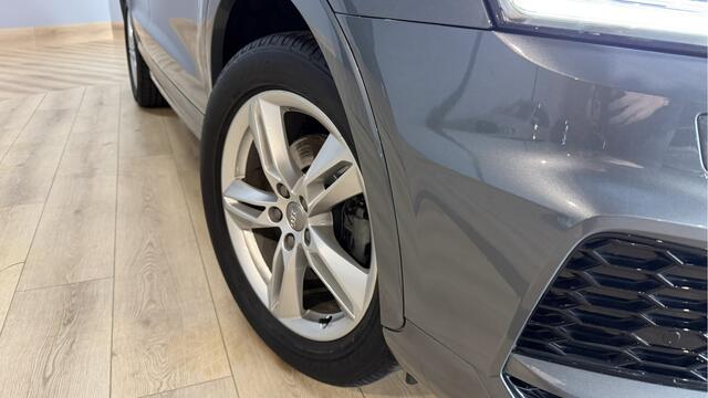 Audi Q3 1.4 TFSI CoD Sport S Line Edition Airco ECC | Camera | Trekhaak | Cruise Control | Stoel Verwarming | Keyless | Isofix