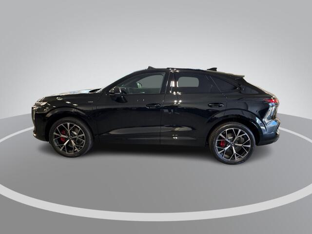 Audi Q3 Sportback 1.5 272pk S-tronic e-hybrid S edition · Panoramadak · 360 Camera · Wegklapbare Trekhaak · Sonos Audio · Elek. Voorstoelen · 20'' Inch · Garantie t/m 30-03-2031 of 150.000km