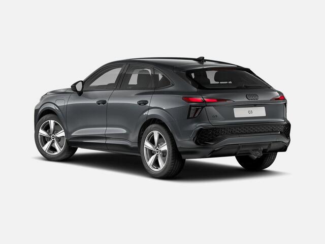 Audi Q3 Sportback 1.5 200kW e-hybrid S edition 272 PK · Trekhaak elek. wegklapbaar · Exterieurpakket zwart · Driespaaks sportstuur afgevlakt multif. met stuurpaddels en verwarmbaar