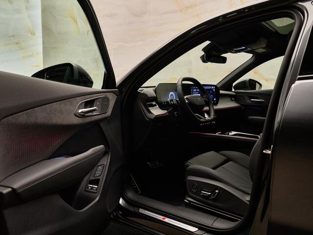 Audi Q3 Sportback E-Hybrid S Edition , pano, tr.haak, 20", Sonos, LED-kopl., memory, HUD, 360 camera, ACC, privacy