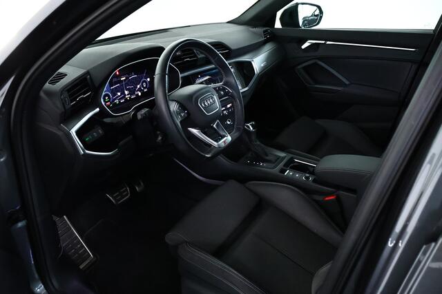 Audi Q3 45 TFSI e S-Line / Opendak / Cruise / Carplay / LED