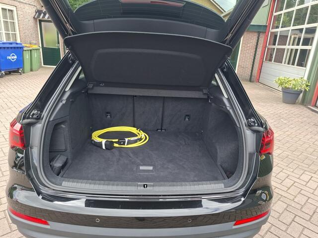 Audi Q3 45 TFSI e Adv Editi. NED. AUTO