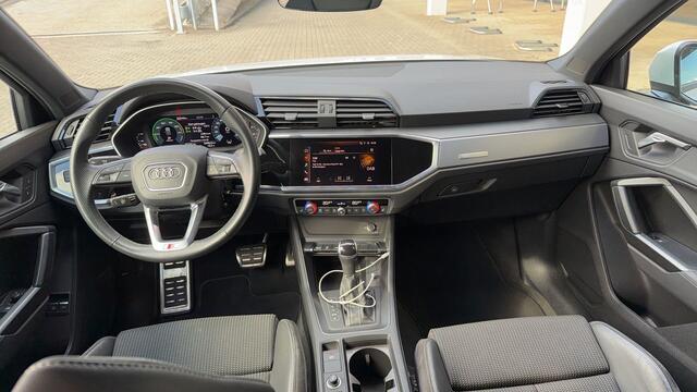 Audi Q3 45 TFSI e 245Pk Advanced Edition / S-Line Interieur / Stoelverwarming