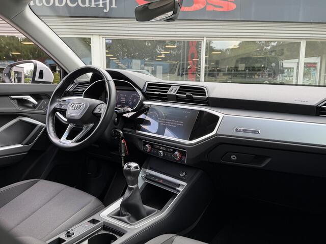 Audi Q3 35 TFSI | CarPlay | ACC | Dodehoek | Trekhaak wegklapbaar