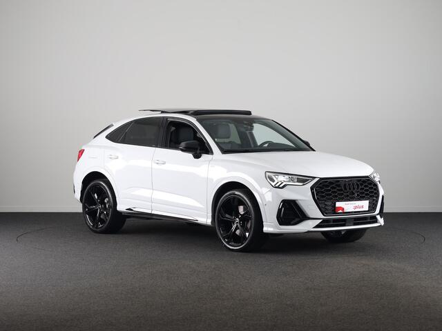 Audi Q3 Sportback 45 TFSI e S Edition 245 pk S-tronic | Navigatie | Panoramadak | Trekhaak (wegklapbaar) | Parkeersensoren (Park assist) | Achteruitrijcamera | Stoelverwarming | S-Line |